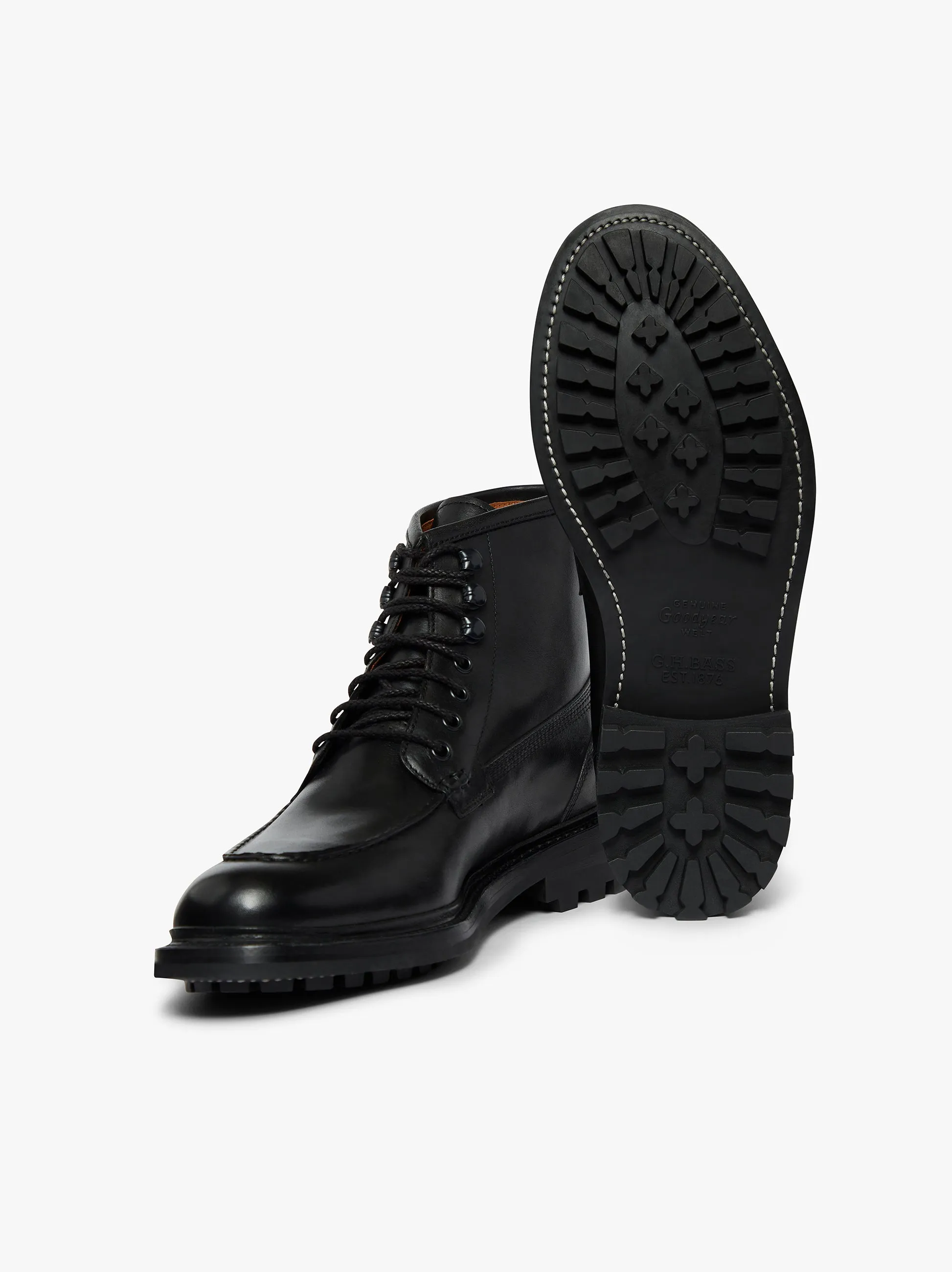 Chase Moc Toe Boots