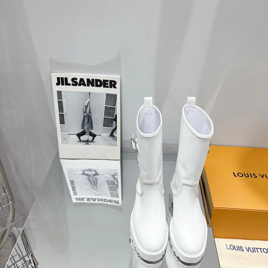 High Quality  LUV BOOTS 014