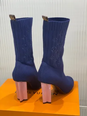High Quality  LUV BOOTS 049